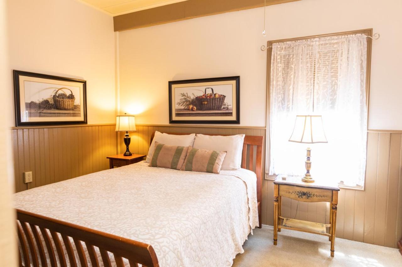 Waybury Inn East Middlebury ภายนอก รูปภาพ