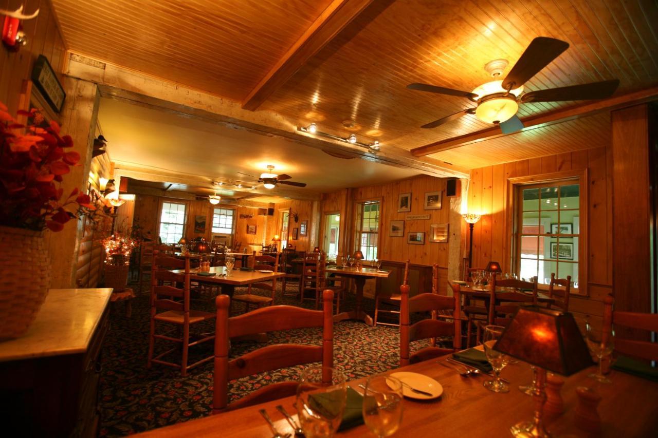 Waybury Inn East Middlebury ภายนอก รูปภาพ